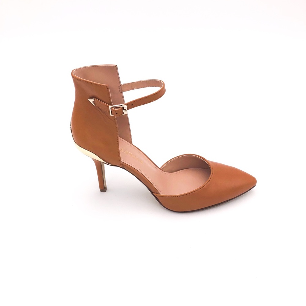 enzo angiolini• caswell pump